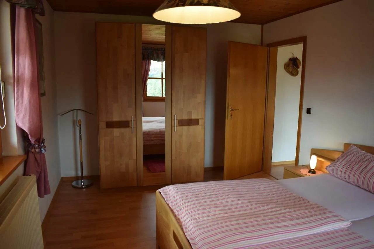Apartment Ferienwohnung Kagerbauer Christiane Lindberg